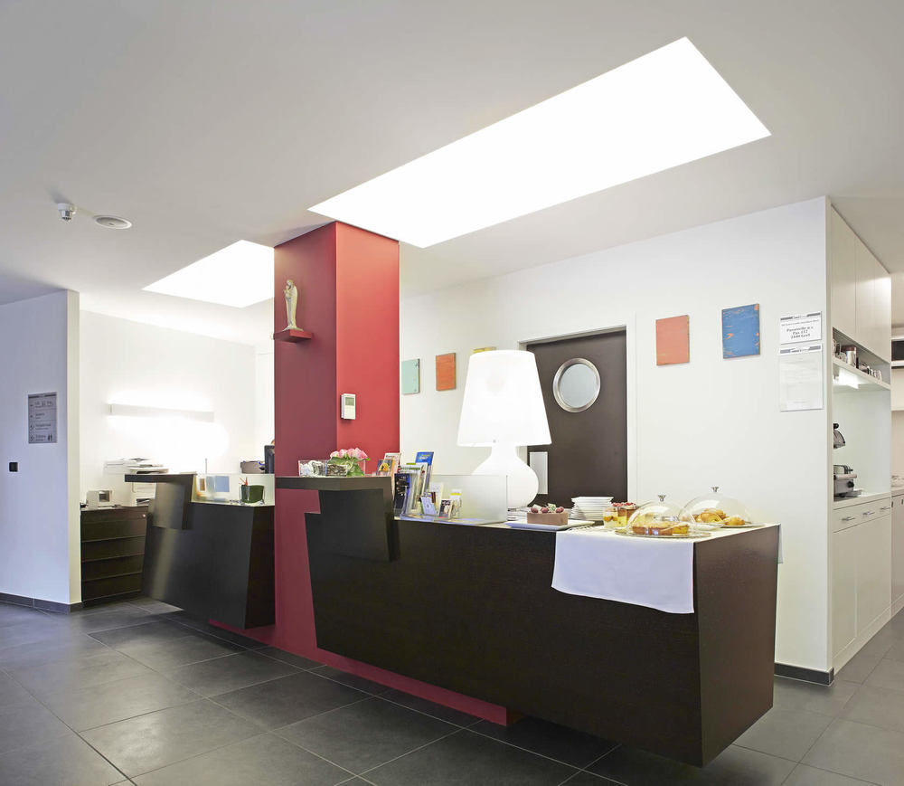 Hotel Verlooy Гел Екстериор снимка